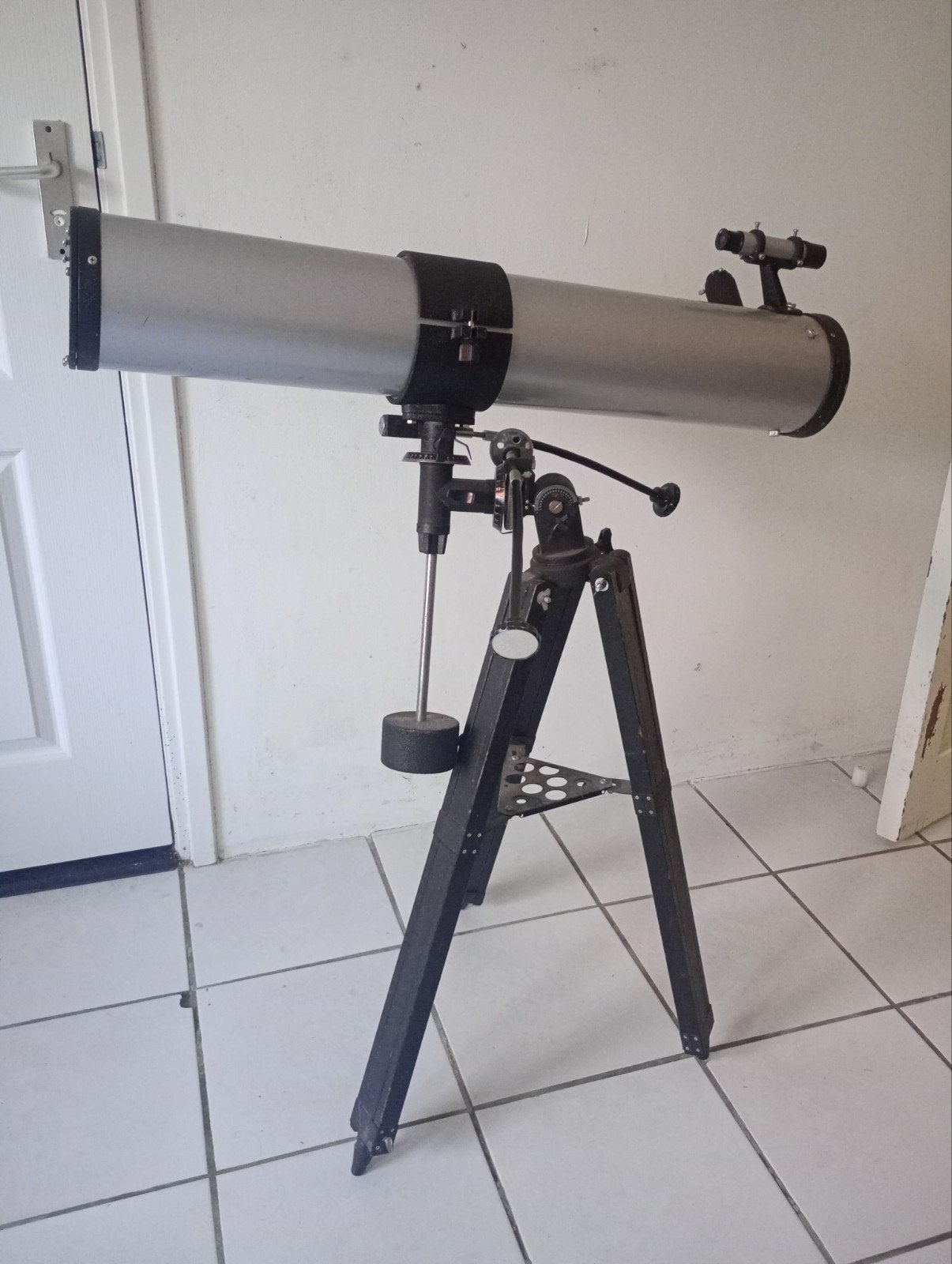 mooie vintage spiegeltelescoop, Audio, Tv en Foto, Optische apparatuur | Telescopen, Ophalen, Minder dan 80 mm, Lenzentelescoop (refractor)