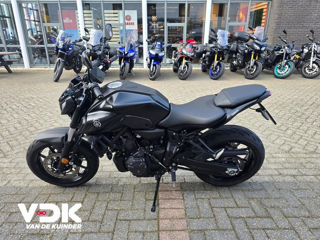 YAMAHA MT 07 ABS 35KW (bj 2024), Motoren, 2 cilinders, Bedrijf, Onbekend, YAMAHA