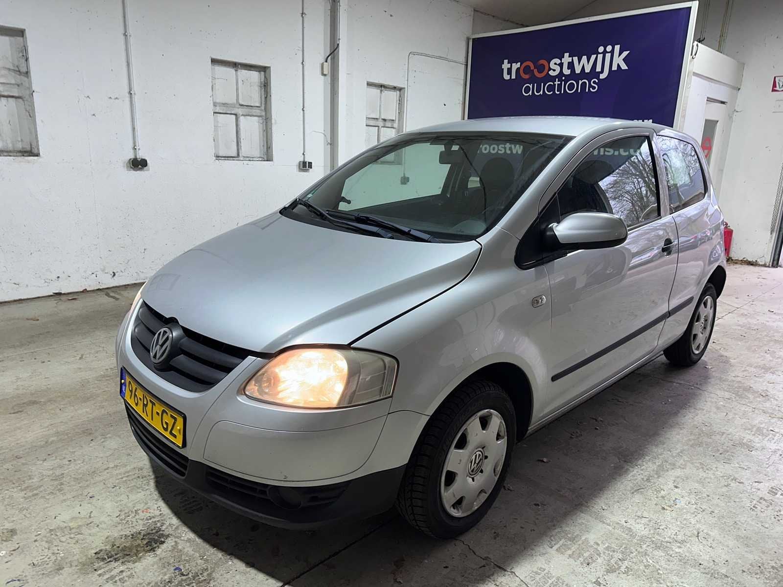 Volkswagen - Fox - 1.2 Trendline - 96-RT-GZ- 2005, Auto's, Volkswagen, Voorwielaandrijving, 4 stoelen, 1198 cc, 973 kg