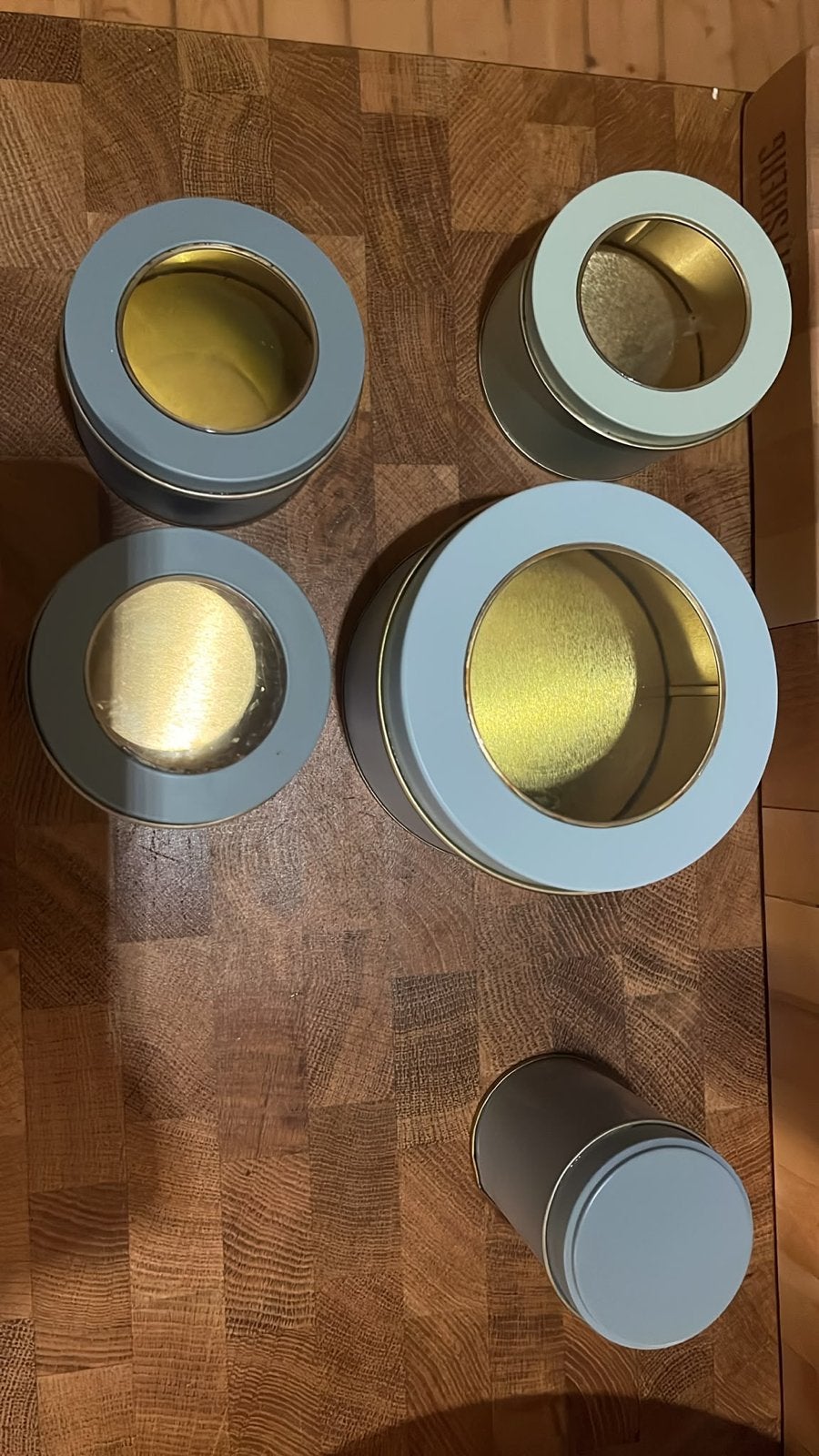 Set van 5 ronde blikjes met venster, Ophalen, Minder dan 50 cm, Minder dan 50 cm, Zo goed als nieuw