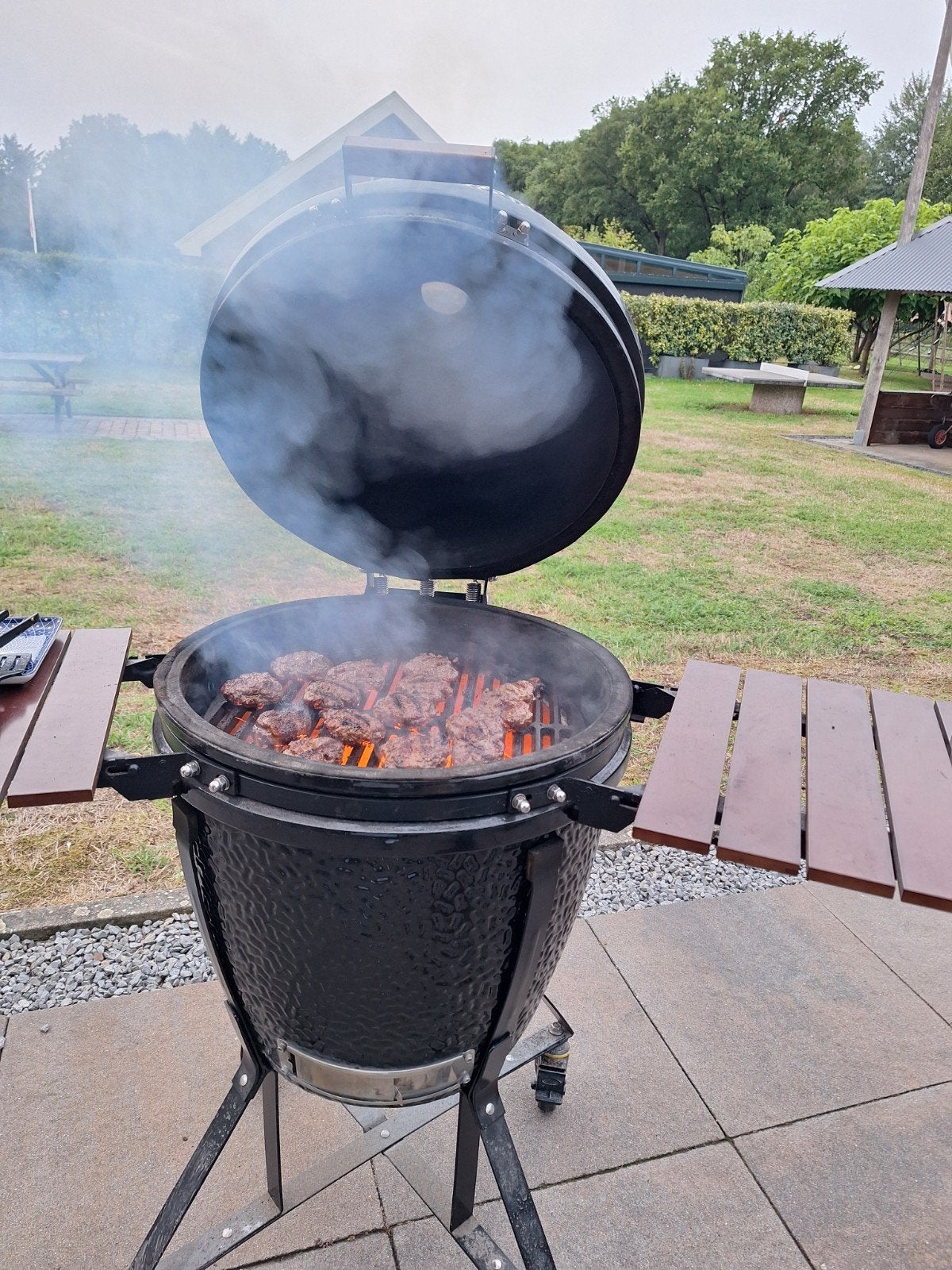 Bastard Large Kamado BBQ - Zo goed als nieuw, Tuin en Terras, Ophalen of Verzenden, Zo goed als nieuw