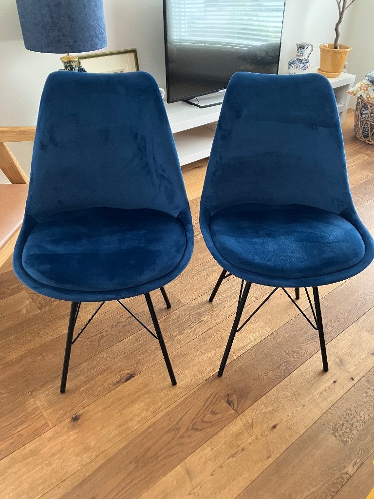 Twee blauwe, stoffen eetkamerstoelen, Huis en Inrichting, Ophalen, Gebruikt, Twee, Blauw