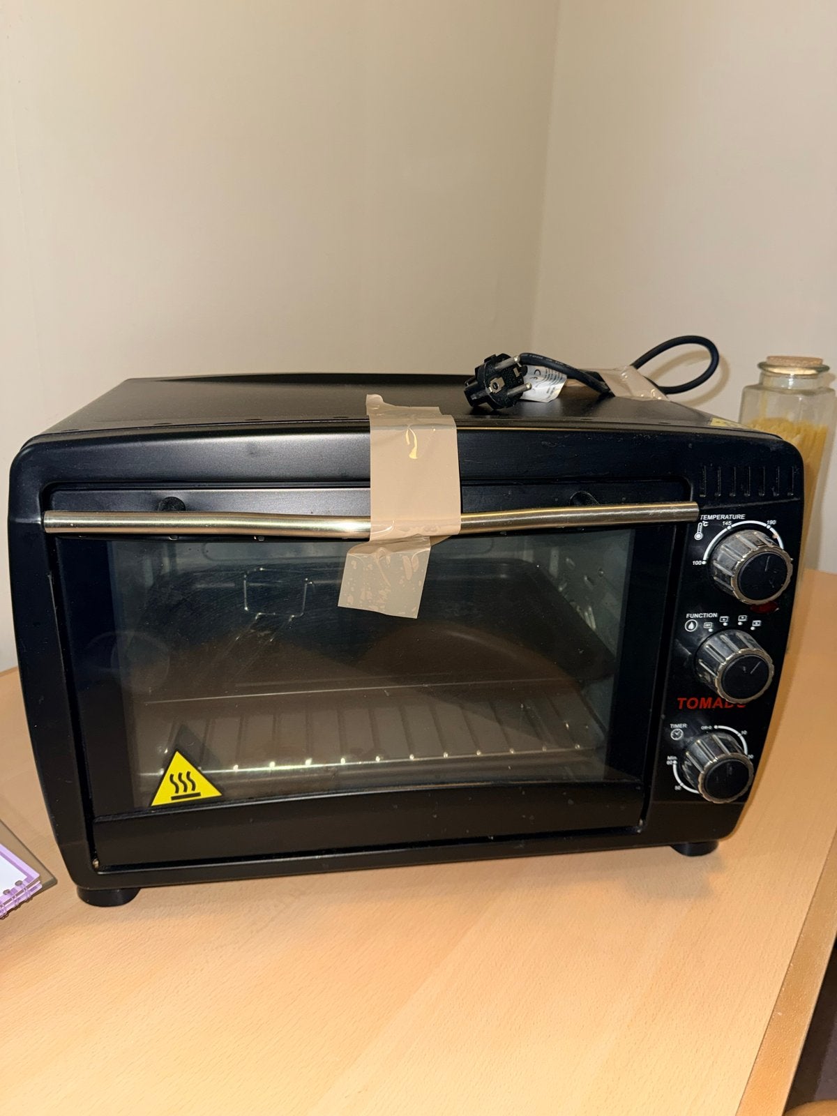 Compacte mini-oven van Tomado - Ideaal voor kleine keukens, Witgoed en Apparatuur, Ophalen, Minder dan 45 cm, Vrijstaand, Mini-oven