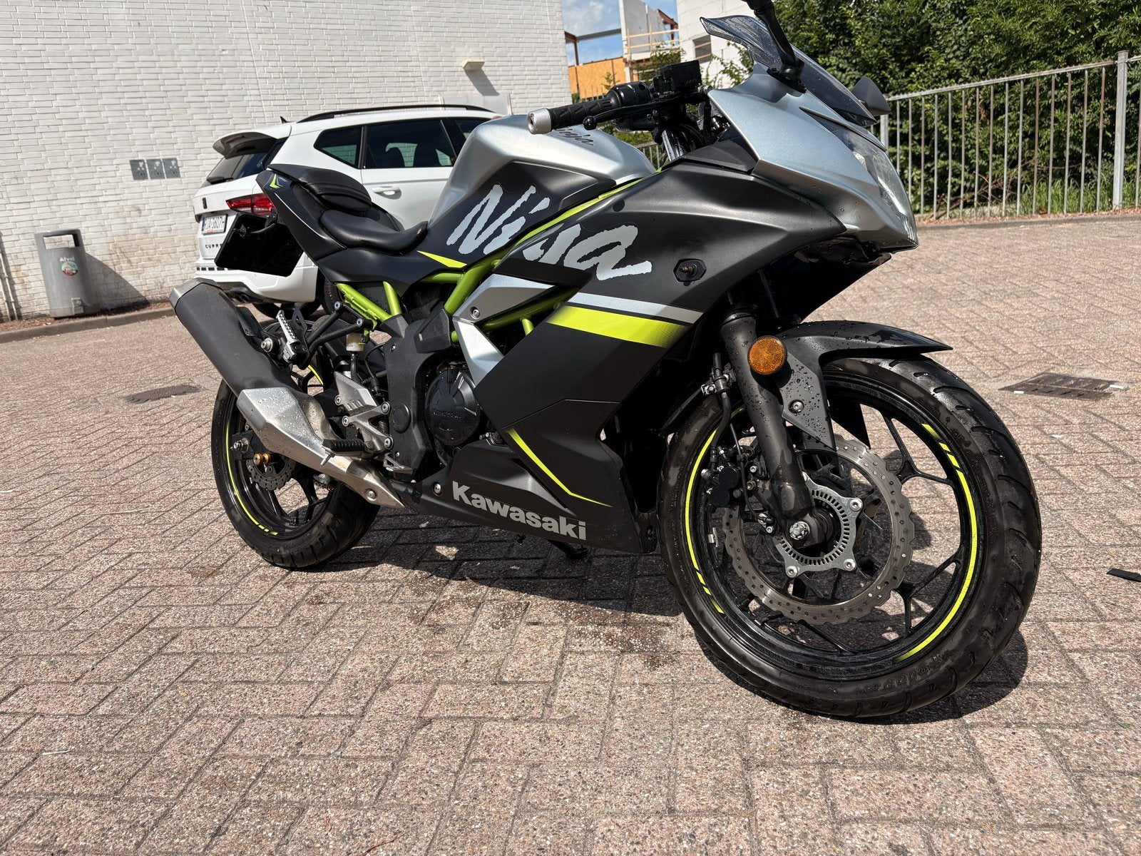 Kawasaki Ninja 125 uit 2020 met lage kilometerstand, Motoren, Motoren | Kawasaki, Gebruikt, 11 kW of minder, Minimaal motorrijbewijs A1