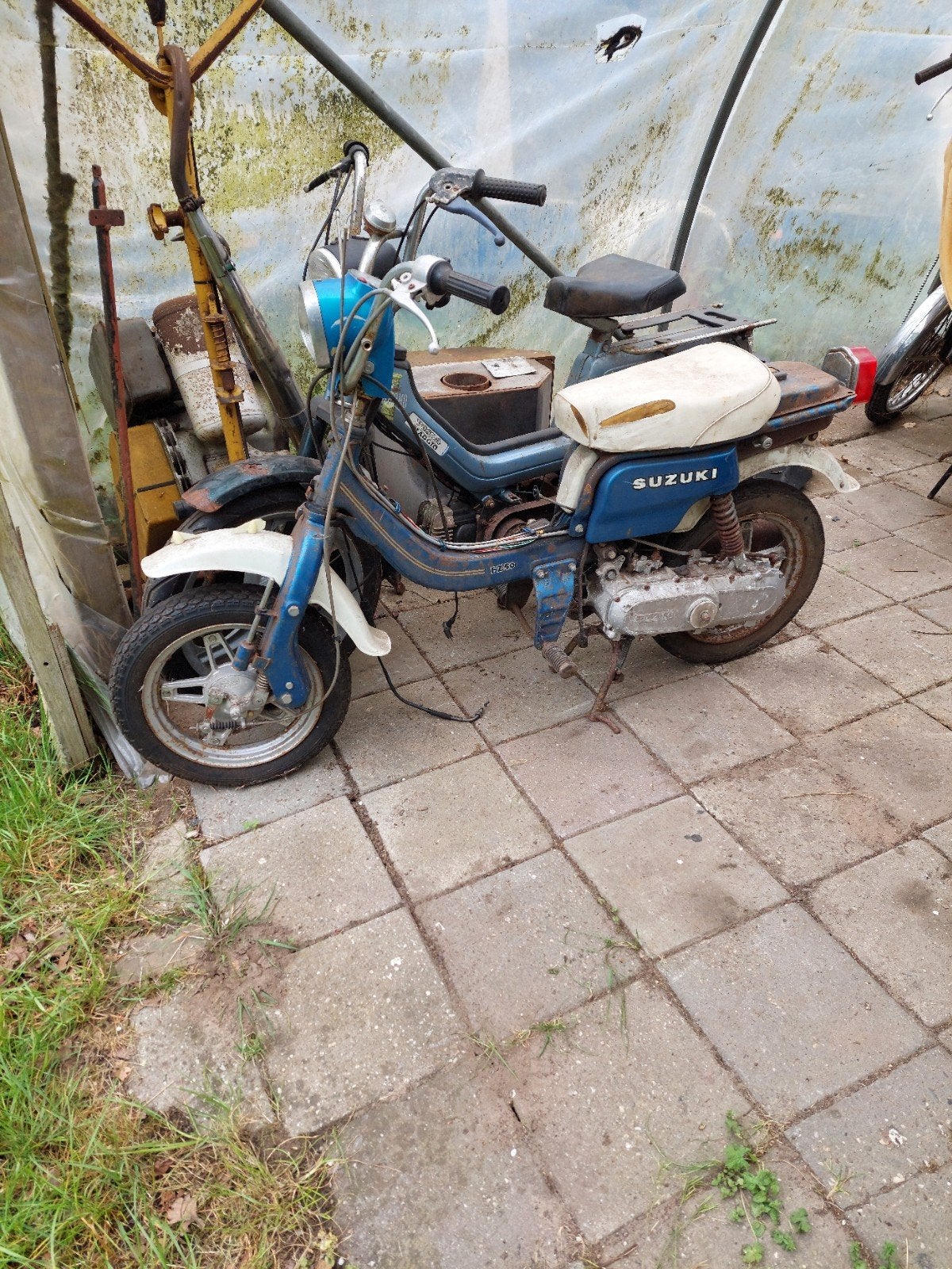 Suzuki fz 50 opknapper 175 euro, Fietsen en Brommers, Ophalen, Gebruikt, Overige typen, Overige merken
