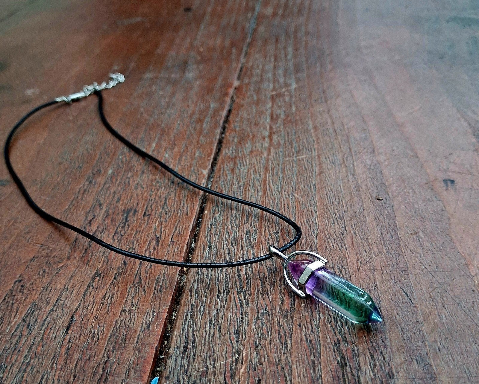 Edelsteen Ketting - Regenboog Fluoriet Kristal Hanger, Overige kleuren, Nieuw, Steen of Mineraal, Met edelsteen