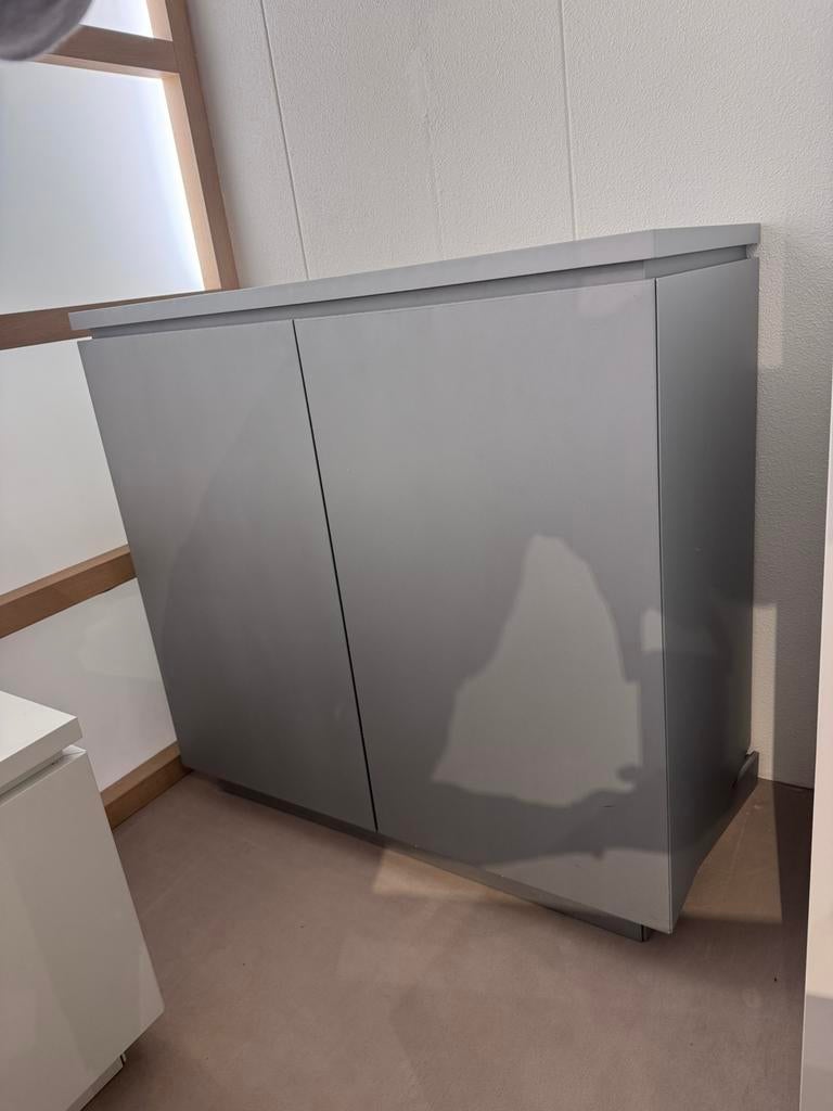 Interlubke kastje cube silver kantoor meubel kastje, Ophalen