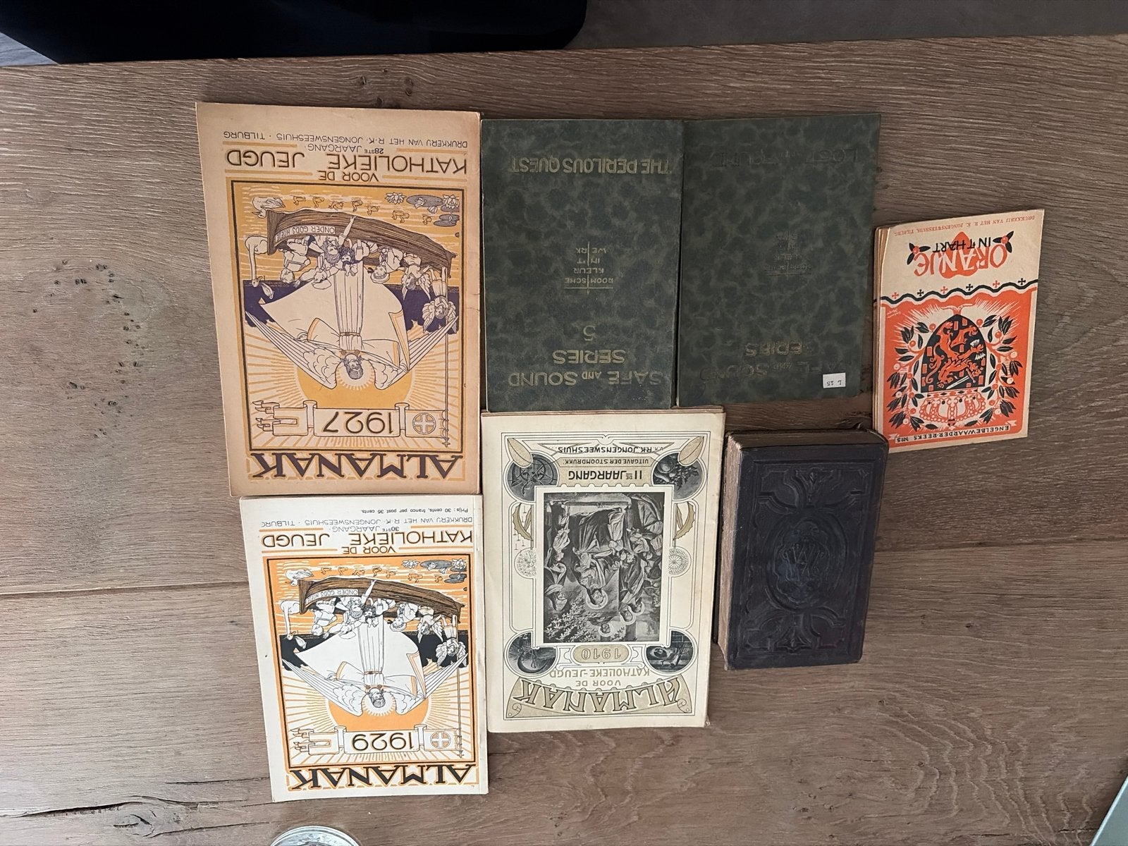 Vintage Katholieke Jeugd Almanakken en Boeken, Antiek en Kunst, Ophalen of Verzenden