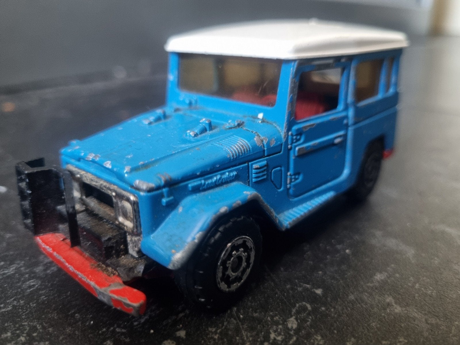 Majorette Toyota Land Cruiser FJ40 - Blauw/Wit Speelgoedauto, Ophalen of Verzenden, Gebruikt, 1:32 tot 1:50