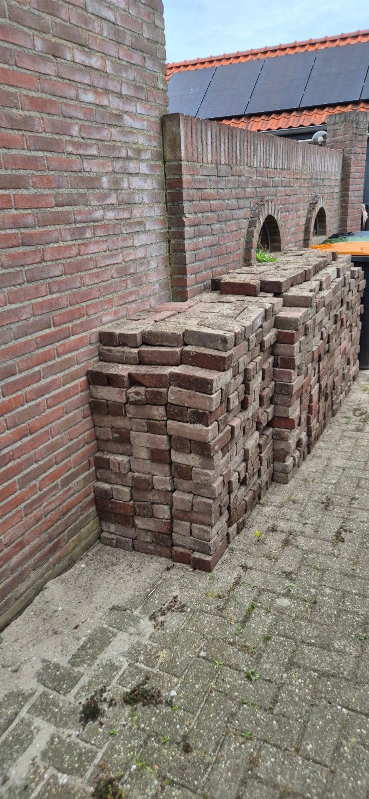 Gratis af te halen Ovengebakken klinkers, Tuin en Terras, Tegels en Klinkers, Ophalen, Gebruikt, Beton, Klinkers