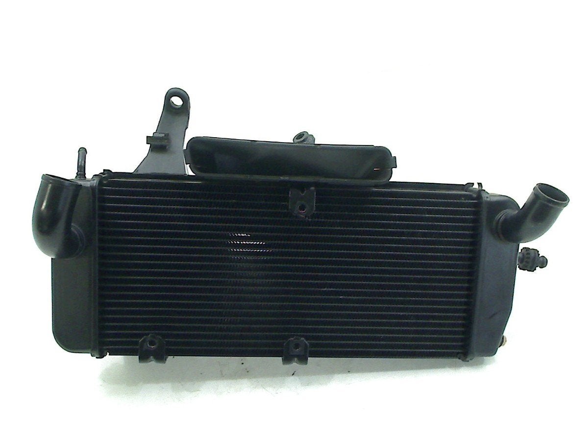 Radiateur Links Ducati Multistrada 1200 V4 Rally 2021-2025, Cama Motorparts, Gebruikt, Info@cama-motorparts.nl, P.J. Troelstraweg 8, MAASSLUIS 3144 CX, Zuid Holland, , Nederland