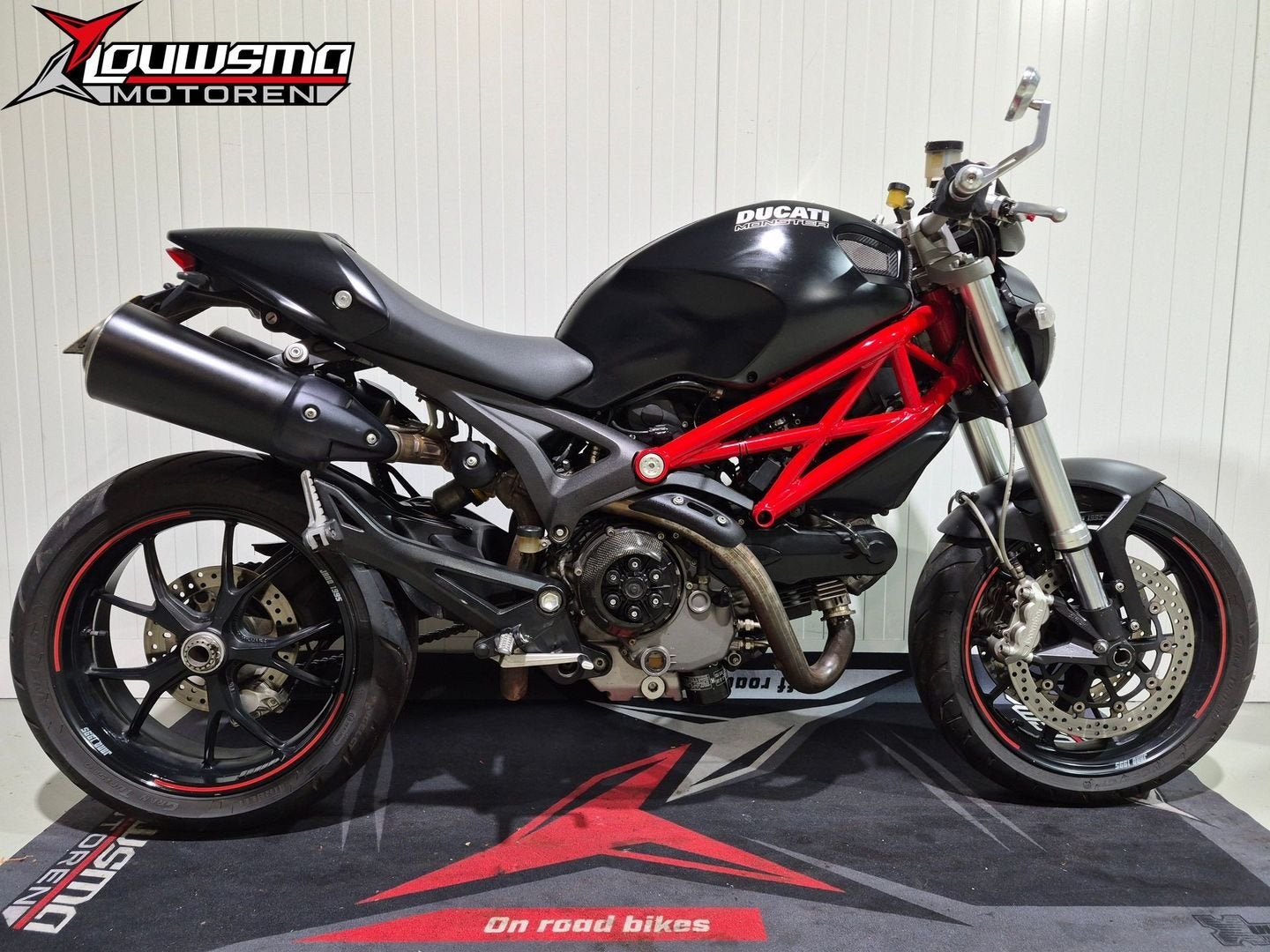 DUCATI M 1100 MONSTER |NLMOTOR|Historie|6m Garantie 1000 800, 2 cilinders, 1079 cc, Motorrijbewijs A, Bedrijf
