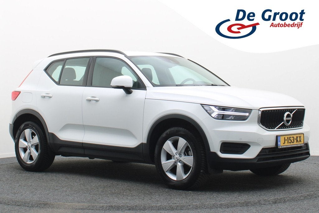 Volvo XC40 1.5 T2 Momentum Core Automaat Camera, Apple Carpl, Auto's, Volvo, Gebruikt, Wit, Origineel Nederlands, Bedrijf
