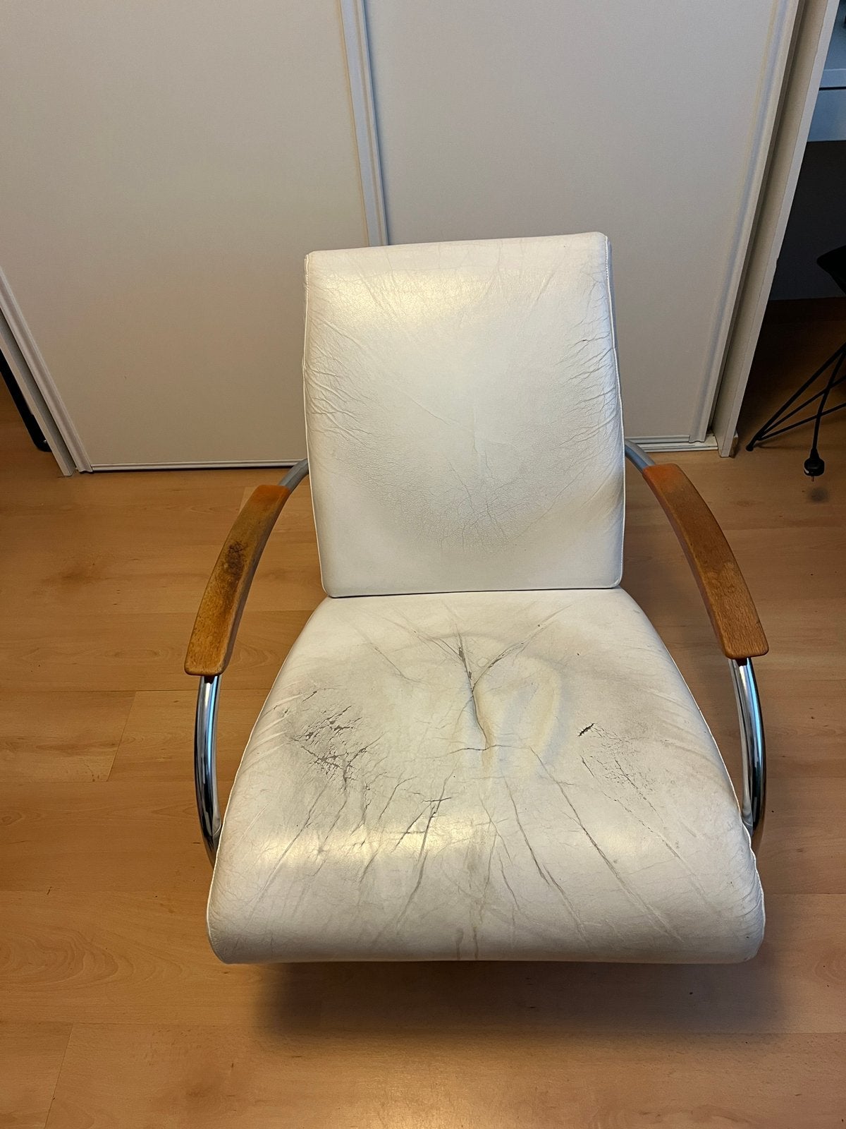 Te koop opknapper! Jan des Bouvrie Gelderland stoel!, Ophalen, Gebruikt, Jan des Bouvrie Gelderland stoel, Leer