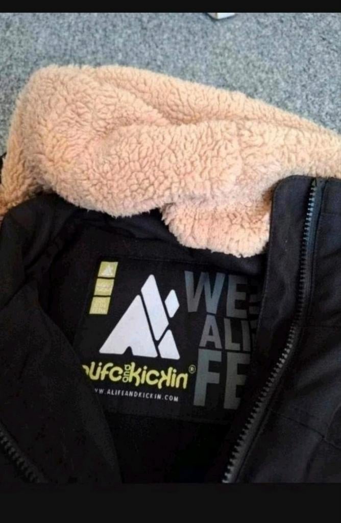 Alife and Kickin winterjas met capuchon – maat S – gevoerd, Ophalen of Verzenden