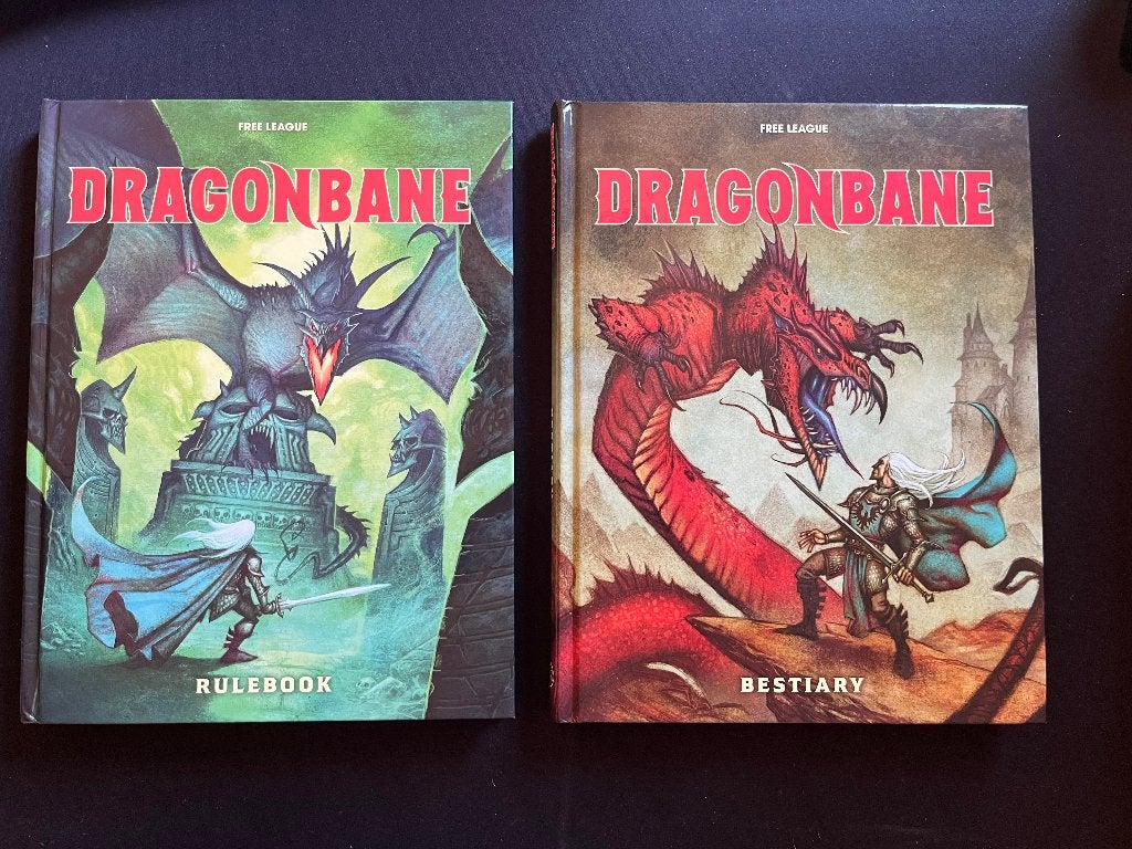 Dragonbane RPG + bestiary + Windheim Traces of Darkness, Hobby en Vrije tijd, Vijf spelers of meer, Ophalen, Zo goed als nieuw