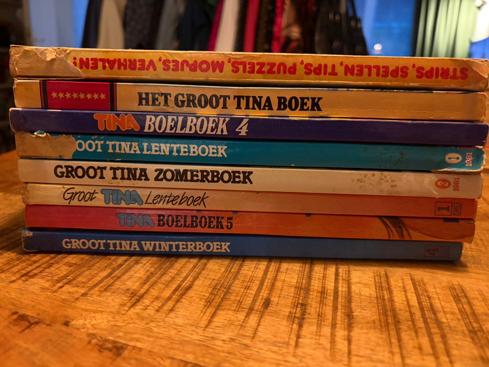 8 vintage Tina boeken – jaren 80 – leuke verzameling, Boeken, Ophalen of Verzenden, Gelezen, Stripboeken