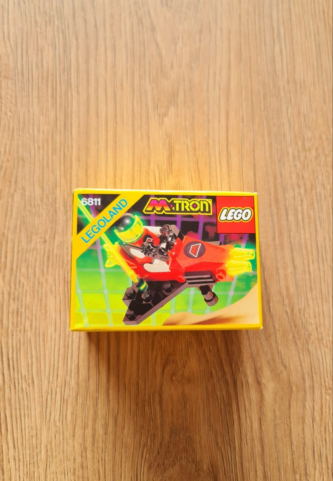 LEGO 6811 Pulsar Charger, Ophalen of Verzenden, Zo goed als nieuw, Minifiguur, LEGOLAND