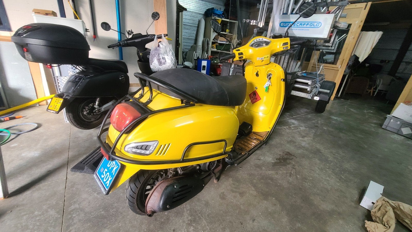 AGM VX50 Scooter - Geel, Ophalen, Gebruikt, Benzine, Overige merken