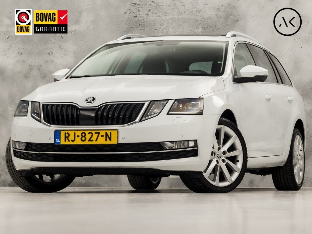 Skoda Octavia Combi 1.4 TSI Sport 150Pk Automaat (PANORAMADA, Auto's, Skoda, 12 maanden, Gebruikt, 4 cilinders, Wit