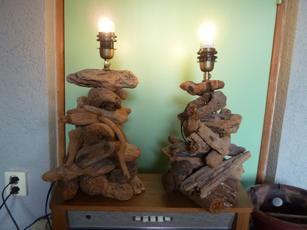 2 oude lampen van boomstammen, Ophalen