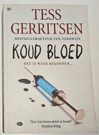 thriller van Tess Gerritsen - Koud bloed, Boeken, Ophalen of Verzenden, Zo goed als nieuw, Tess Gerritsen, Nederland