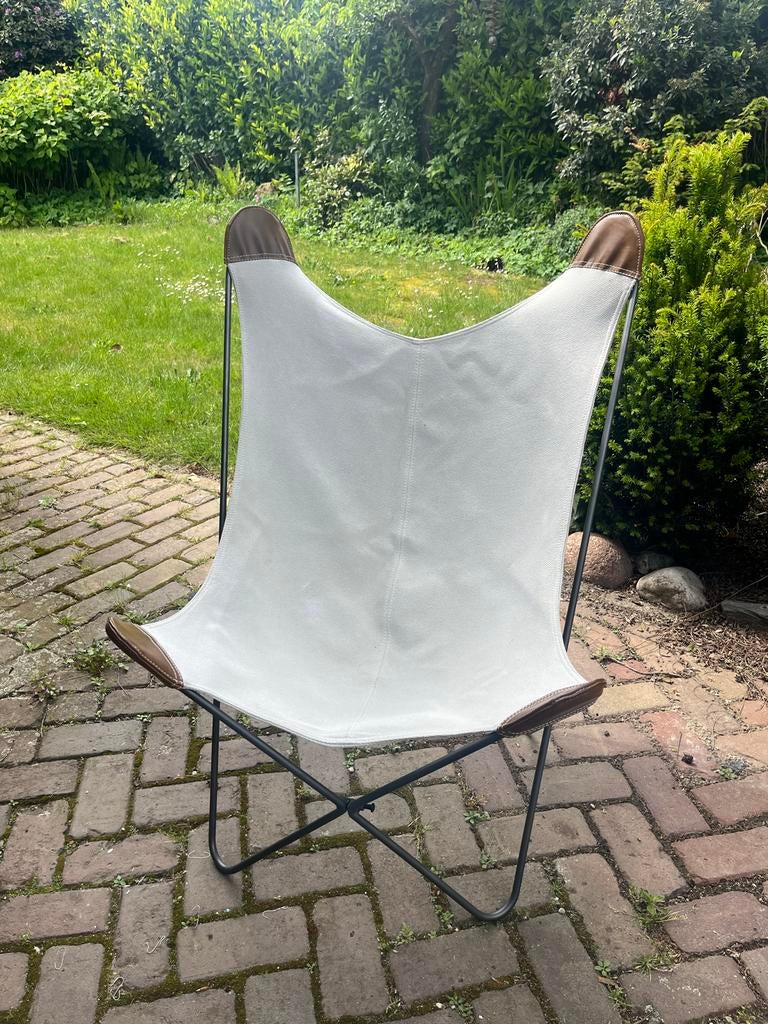 Stijlvolle Vlinderstoel - Wit Canvas & Bruin Leer, Gebruikt, Wit, Leer, Ophalen of Verzenden
