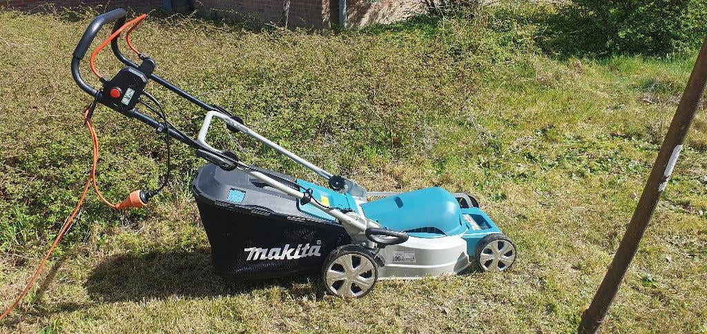 Makita ELM4121 Elektrische Grasmaaier, Tuin en Terras, Grasmaaiers, Ophalen, Cirkelmaaier, Elektrische grasmaaier, Zo goed als nieuw
