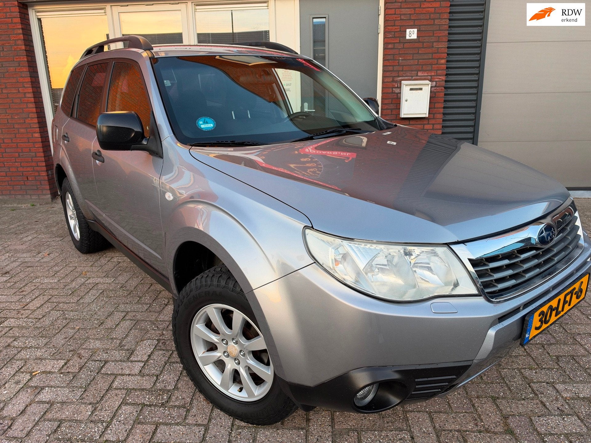 Subaru Forester 2.0 Comfort 4WD / Clima / Stoelverw / NAP, 1994 cc, Stof, Huisgarantie, 4 cilinders