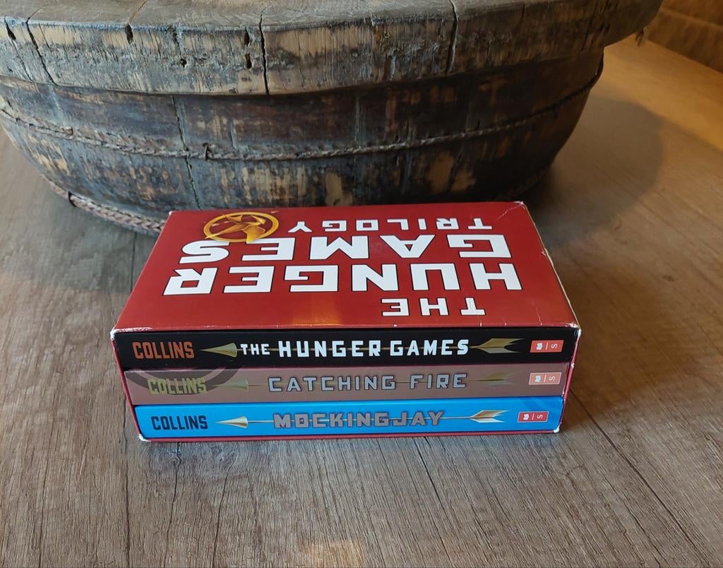 Serie The Hunger Games, Ophalen of Verzenden, Zo goed als nieuw, Suzanne Collins