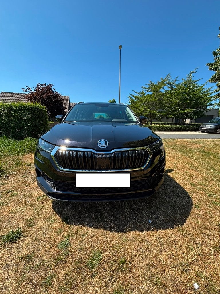 Skoda Karoq 1.5 TSI ACT Style DSG (Black Magic Pearlescent), Auto's, Skoda, 1408 kg, Stof, 1498 cc, 4 cilinders