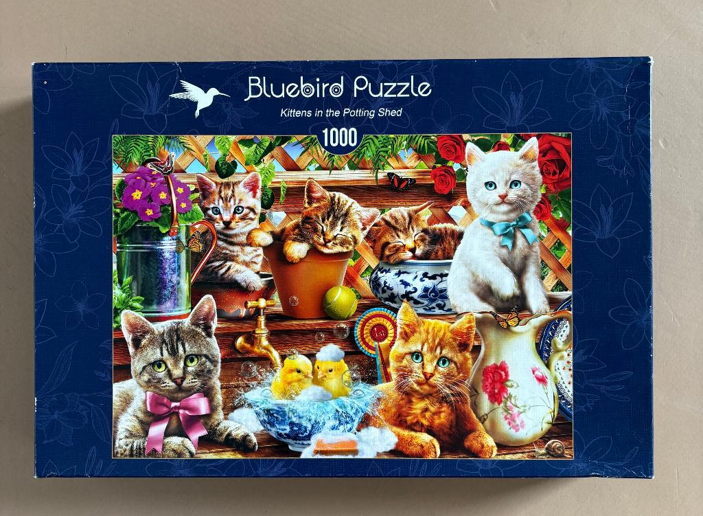 Bluebird puzzel Fittings in the Potting Shed 1000 stukjes, Hobby en Vrije tijd, Denksport en Puzzels, Ophalen of Verzenden, 500 t/m 1500 stukjes
