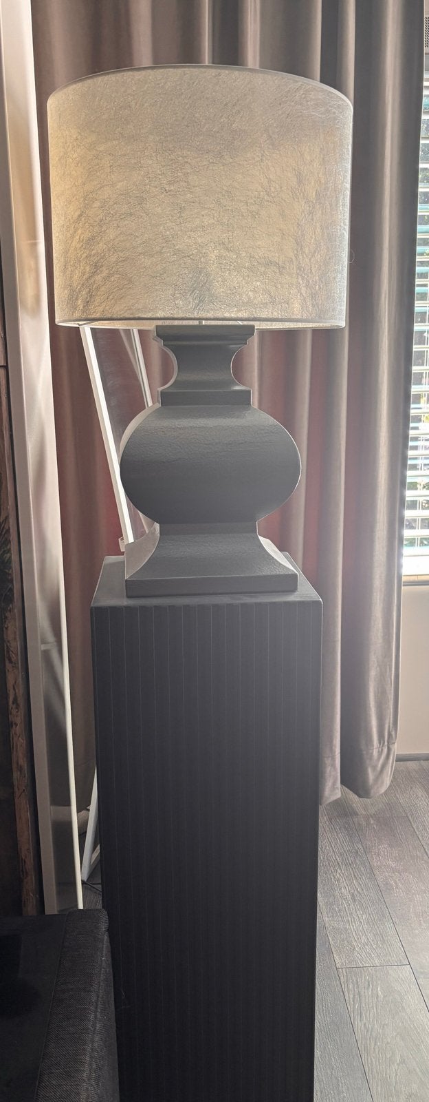 Zware houten lamp met moderne kap en zuil - Antraciet, Ophalen, Gebruikt, Overige fittingen, 150 tot 200 cm