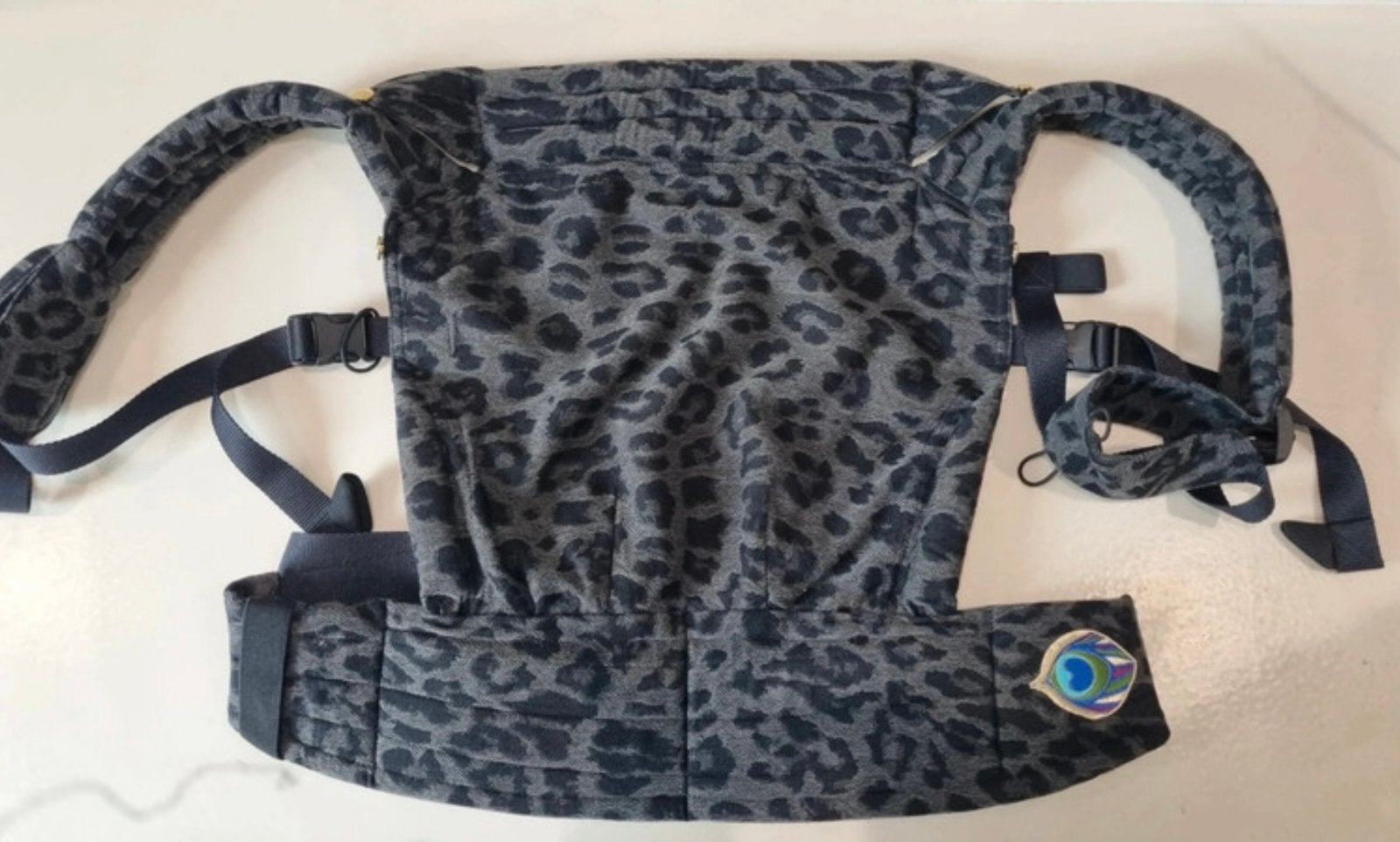 Artipoppe zeitgeist draagzak leopard grijs, Overige merken, Buik of Rug, Ophalen of Verzenden, Zo goed als nieuw