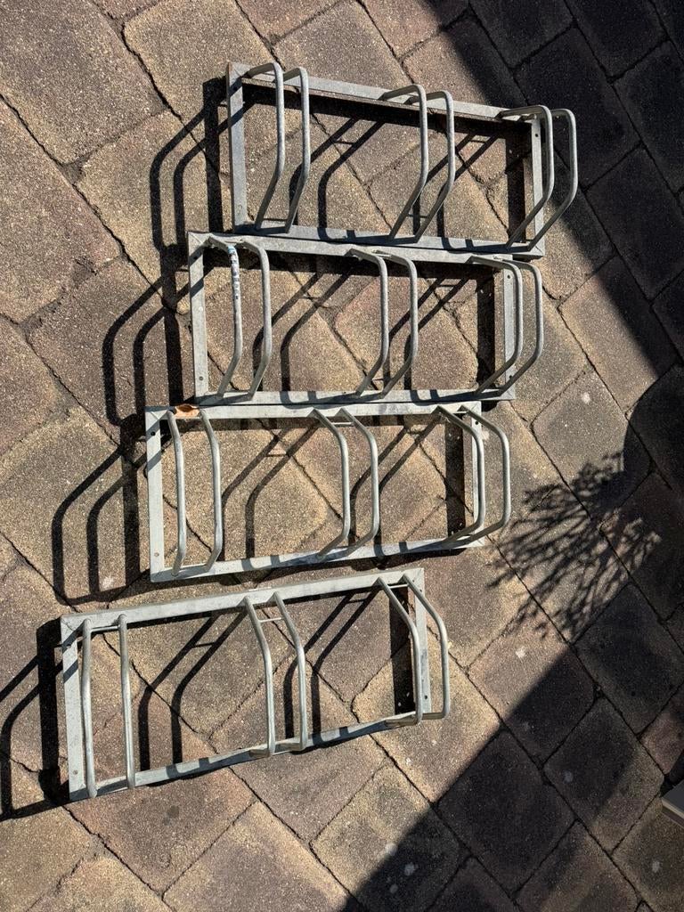 Fietsenrekken, Fietsen en Brommers, Ophalen, Gebruikt