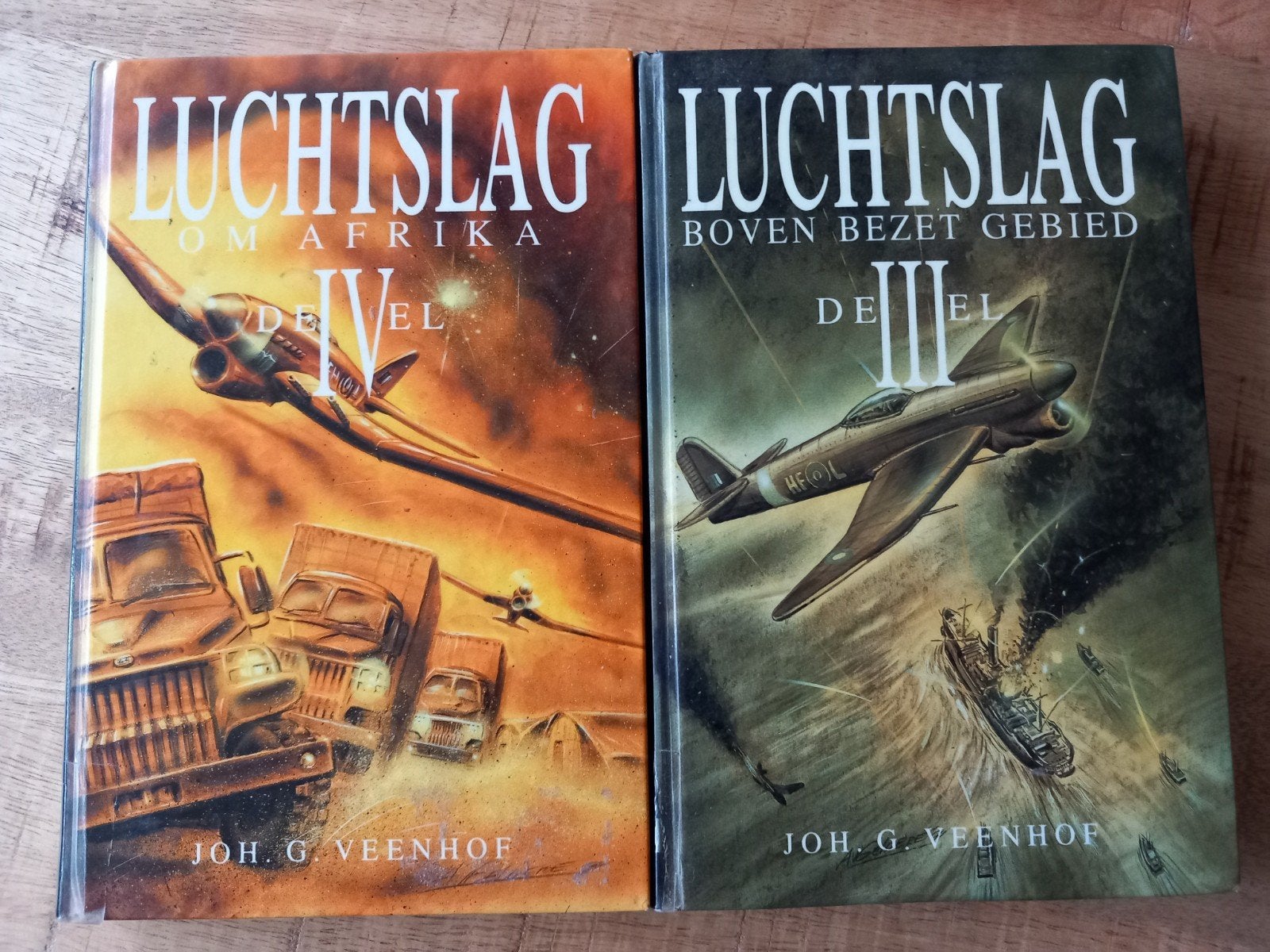 Joh. Veenhof 2x luchtslag., Boeken, Ophalen of Verzenden, Tweede Wereldoorlog, Zo goed als nieuw