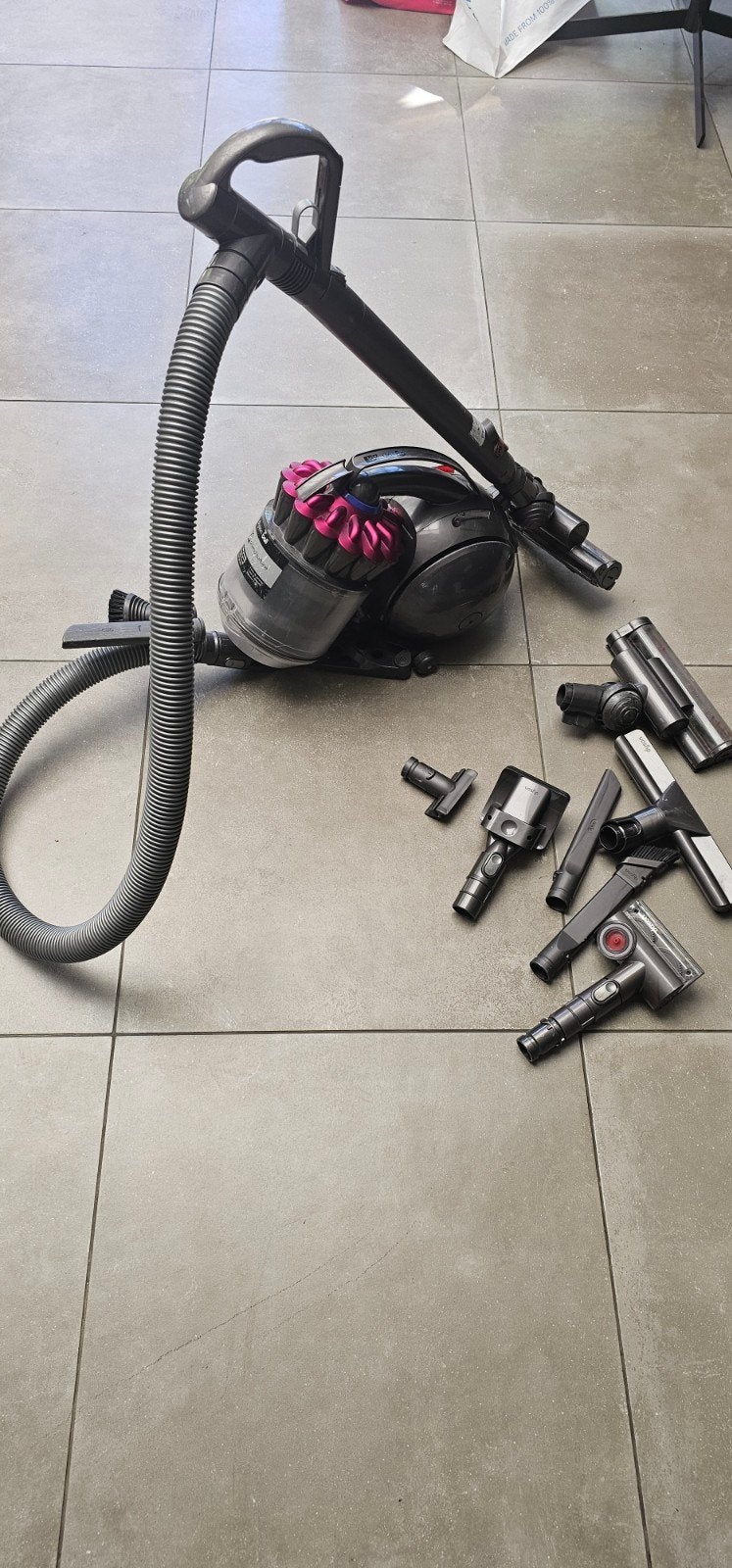 Complete Dyson DC37 Anima Turbine Stofzuiger met accessoires, Ophalen, Gebruikt, Dyson, Sledestofzuiger