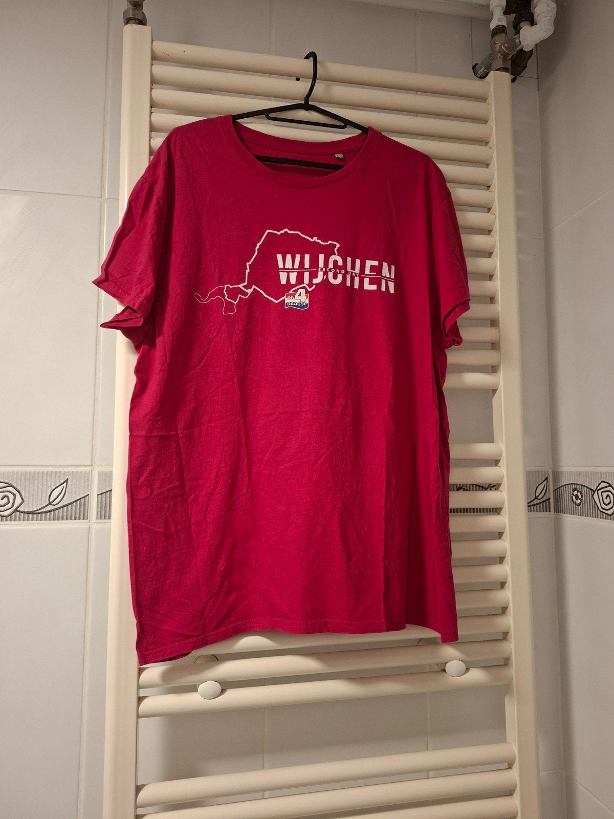 Vierdaagse T-shirt dag van Wijchen, Ophalen of Verzenden, Zo goed als nieuw, Maat 46/48 (XL) of groter, Roze