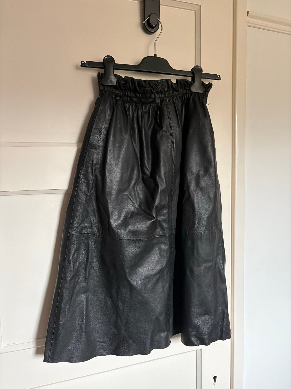 Catwalk Junkie Leren Rok Zwart Maat S, Kleding | Dames, Rokken, Verzenden, Zwart, Zo goed als nieuw, Maat 36 (S)