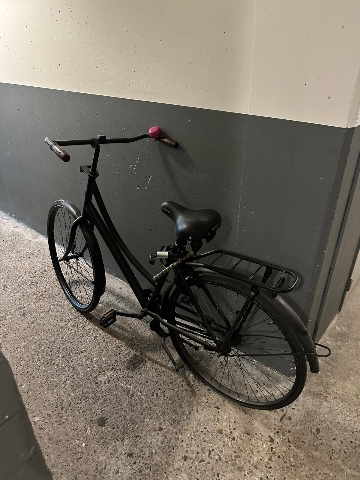 Opknap fiets zwarte omafiets met bagagedrager, Terugtraprem, Versnellingen, Ophalen, Overige merken