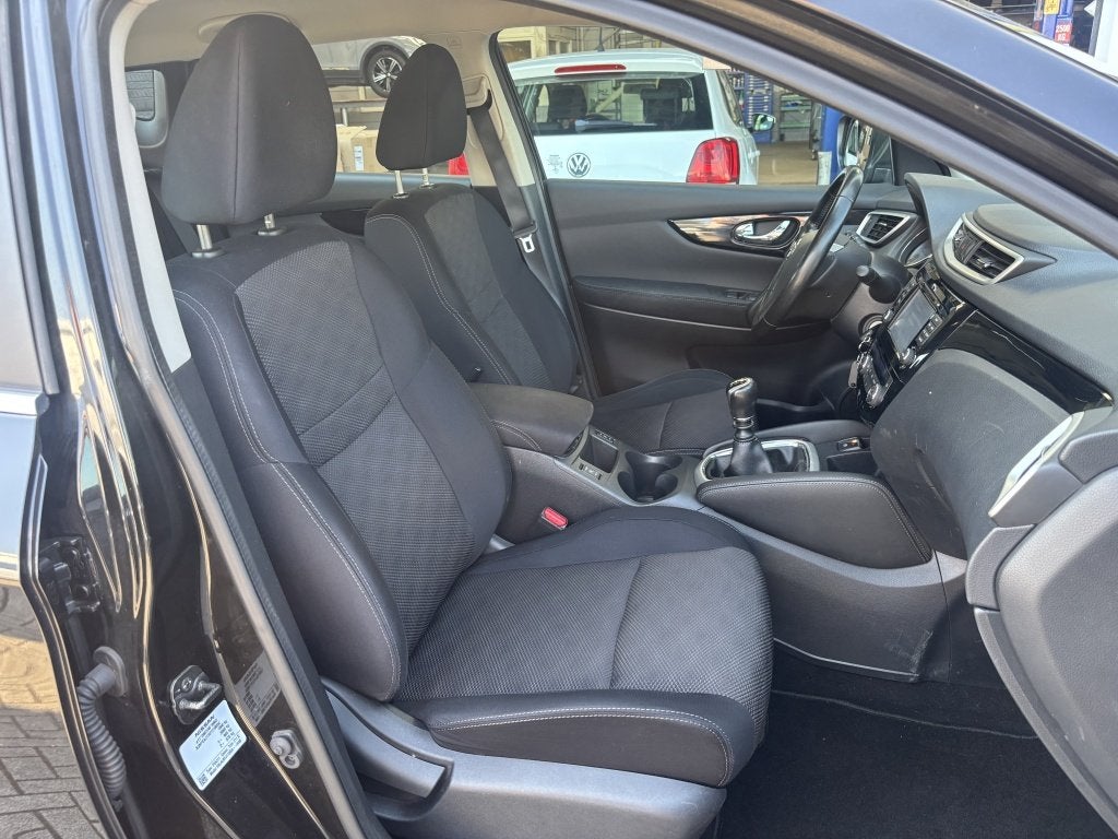 Nissan QASHQAI 1.2 Acenta Camera Cruise Navi Stoelverwarming, Euro 5, Stof, Gebruikt, 4 cilinders