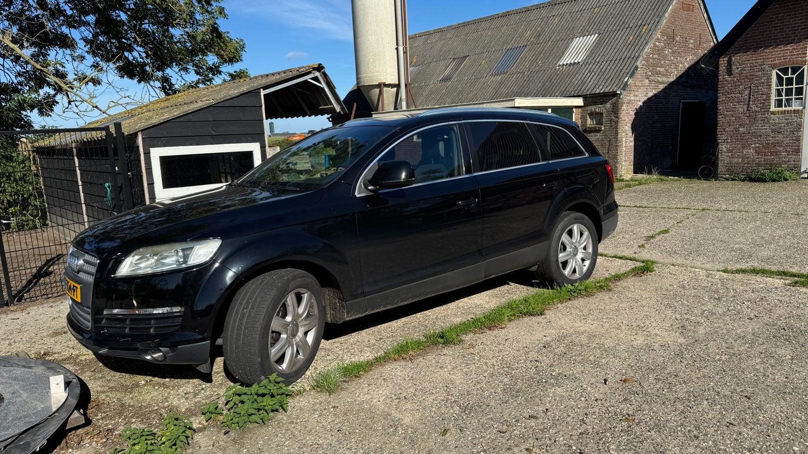 Audi Q7 7 persoons  2006 Zwart, lees tekst, 7 stoelen, Zwart, 10 km/l, 350 pk