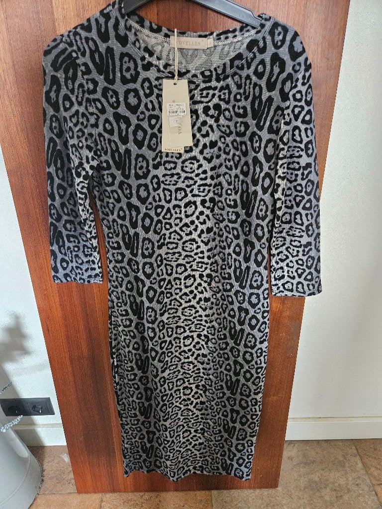 jurk met print maat S, m  of L verkrijgbaar, Maat 38/40 (M), Nieuw, Ophalen of Verzenden, Grijs