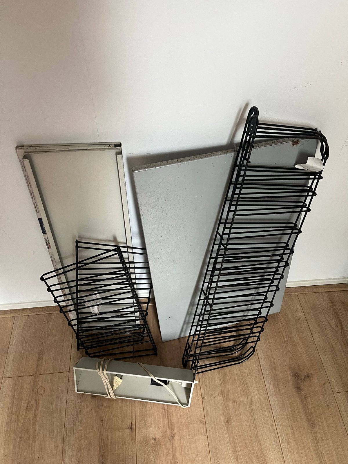 Vintage Tomado wandsysteem met bureau en lamp, Ophalen, Gebruikt, Metaal, Vintage