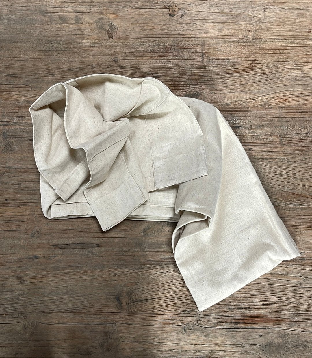 Nieuwe lichtdoorlatende beige lusgordijnen 127x243 cm katoen, 243 cm, Beige, Ophalen of Verzenden, Lichtdoorlatend