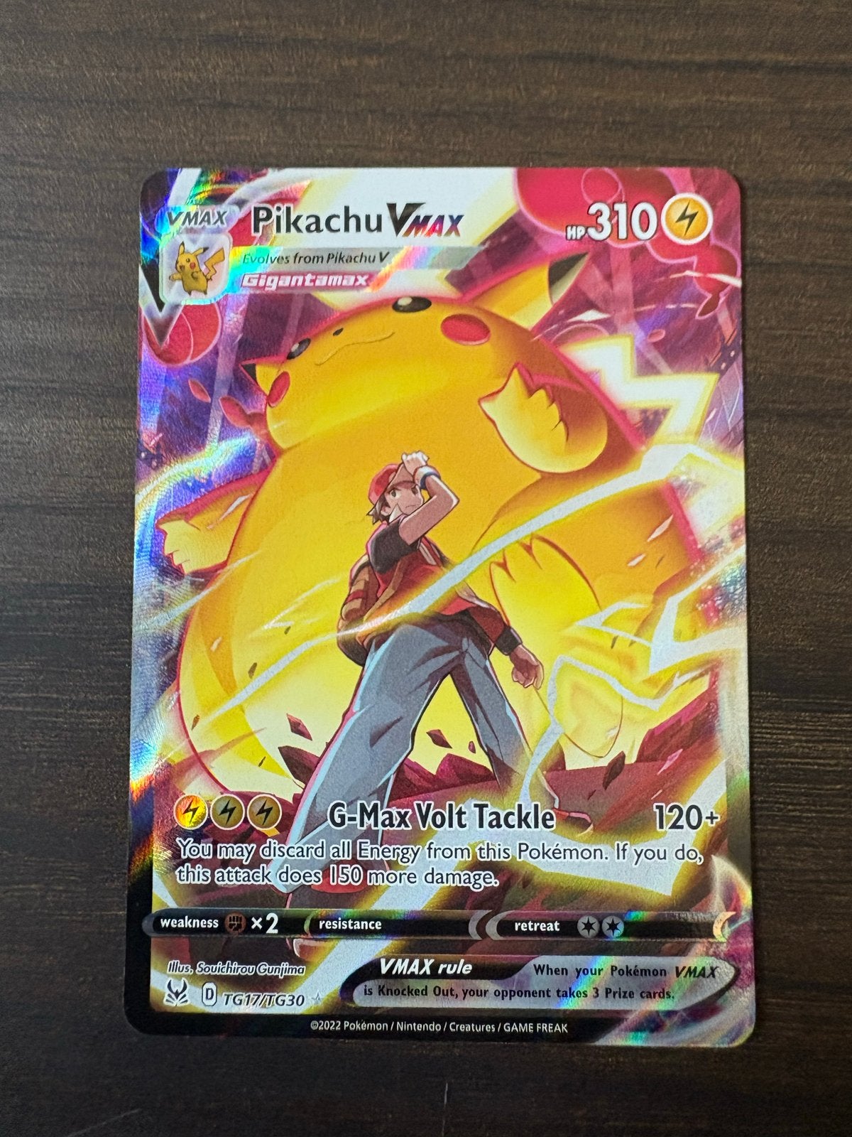 Pikachu VMAX TG17/TG30 Pokémon Kaart Lost Origin, Ophalen of Verzenden, Zo goed als nieuw, Losse kaart