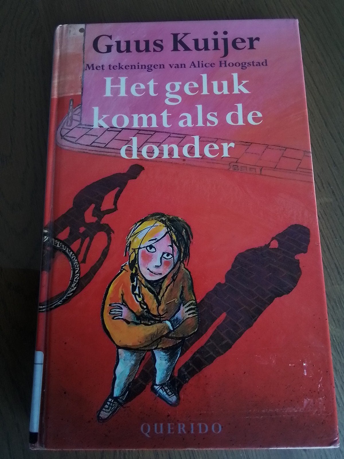 Guus Kuijer - Het geluk komt als de donder, Fictie algemeen, Ophalen of Verzenden, Zo goed als nieuw, Guus Kuijer