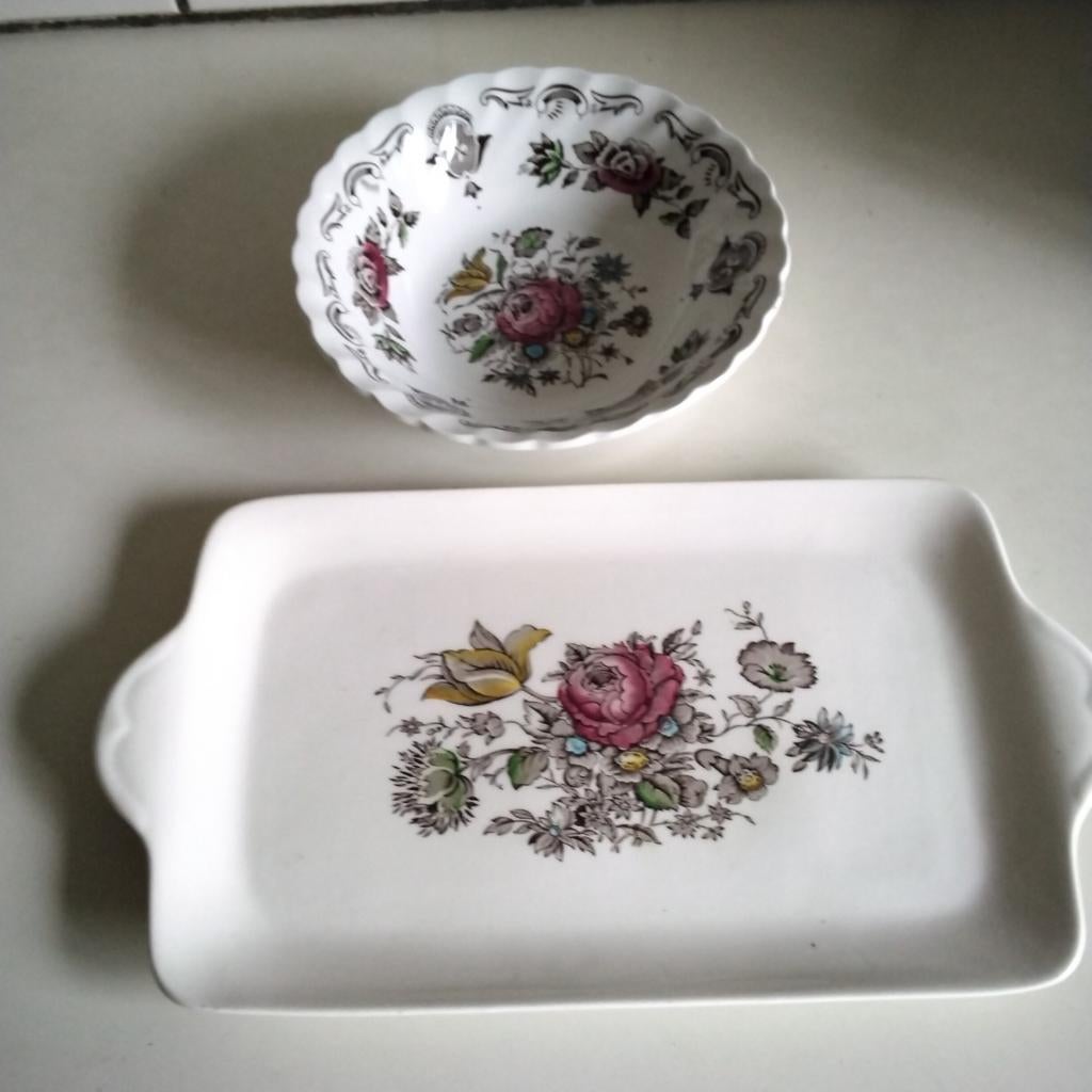 Engels myott's  bouquet  cakeschaal, Bonbonschaaltje, Ophalen of Verzenden, Zo goed als nieuw, Overige stijlen, Bord(en)