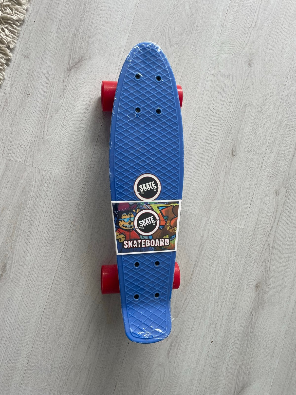Nieuw Skateboard Blauw met Rode Wielen, Sport en Fitness, Skateboarden, Ophalen, Nieuw, Skateboard