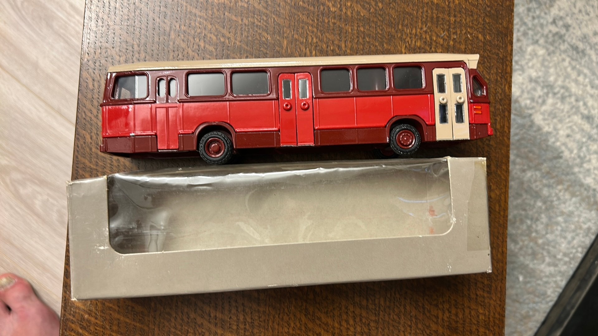 Lion Toys Daf stadsbus 1:50, Ophalen of Verzenden, Zo goed als nieuw, Bus of Vrachtwagen, Lion Toys